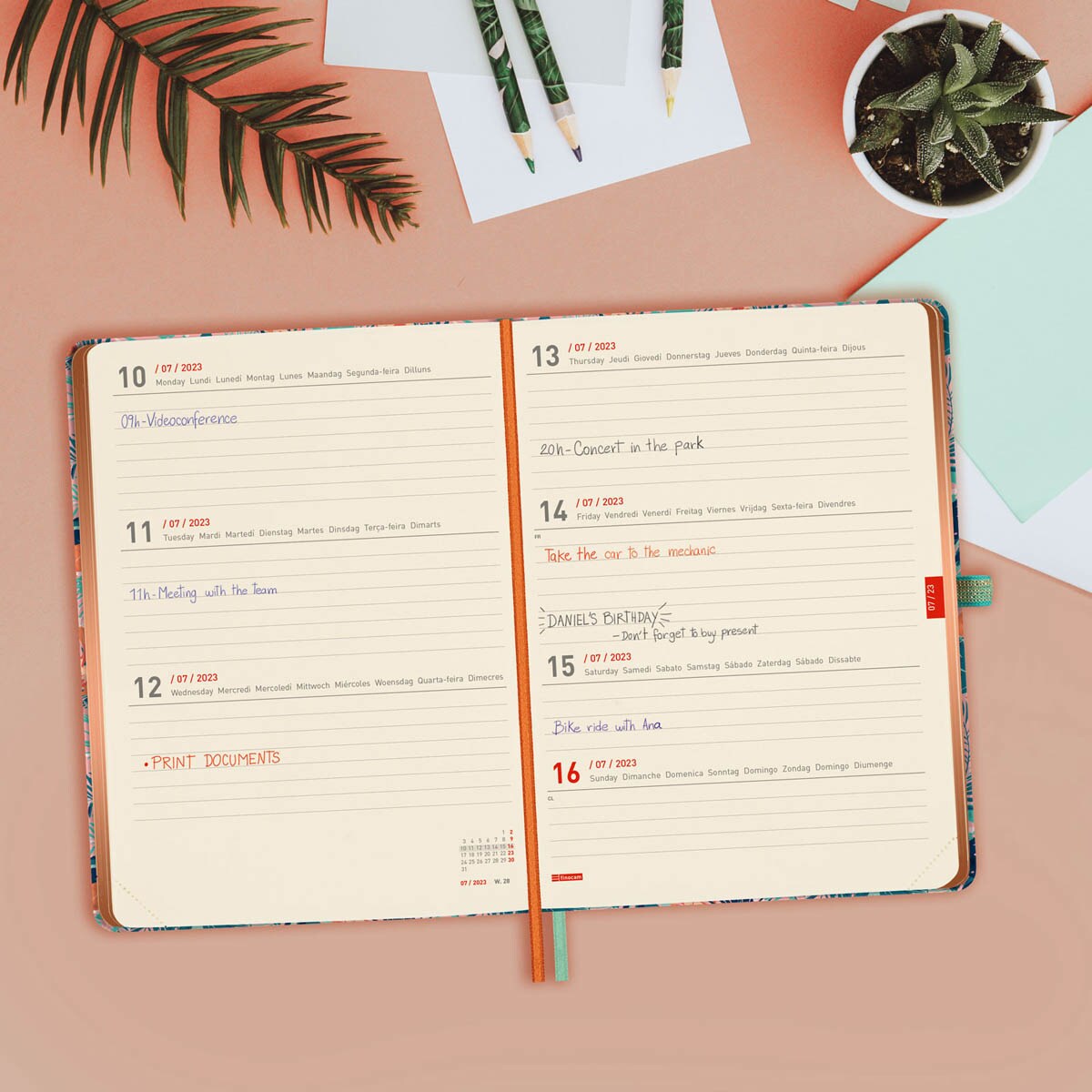 Agenda 18 meses julio 2023-diciembre 2024 Mínimal M5-140x190 semana vista horizontal Girl Finocam multilingüe 4