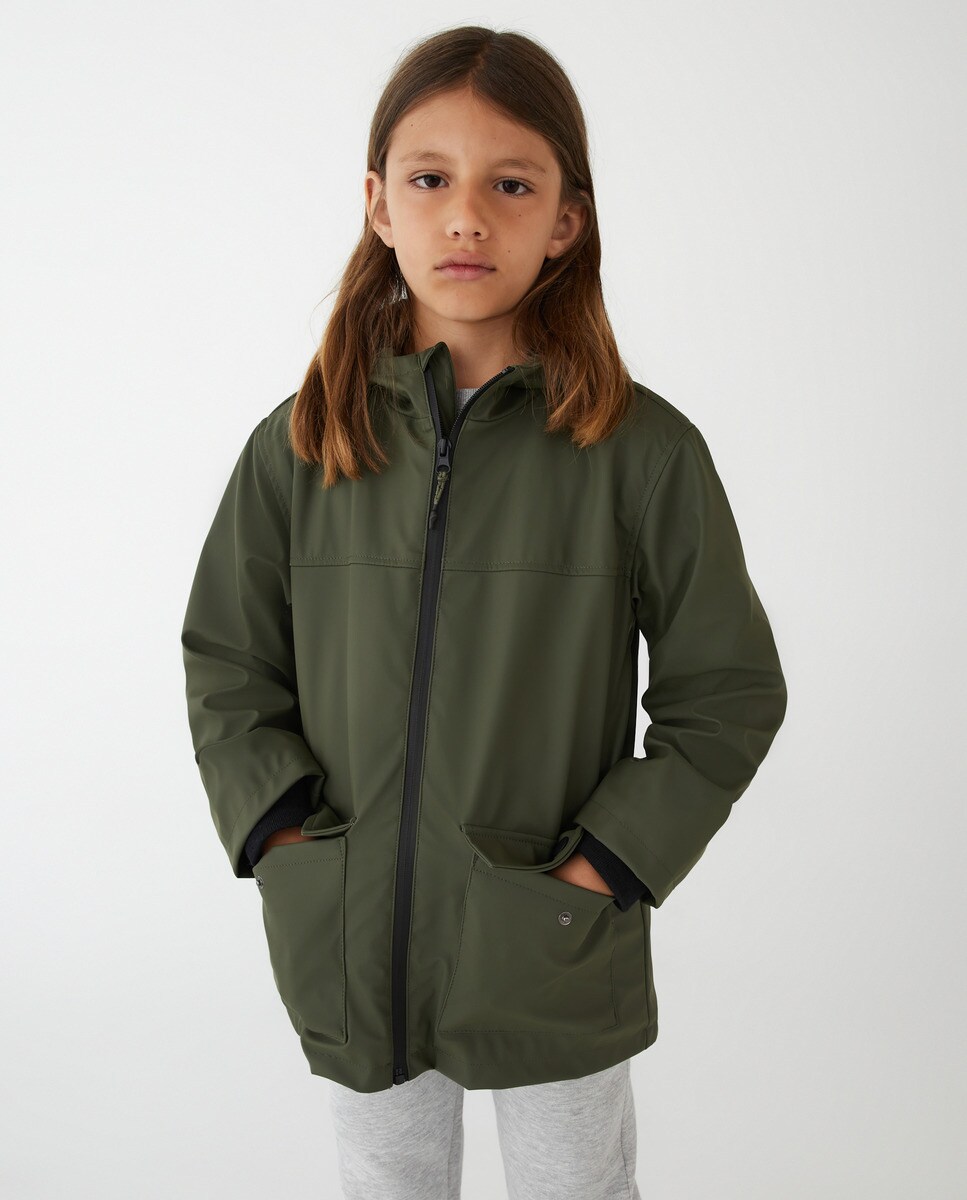 Parka enduite avec deux poches
