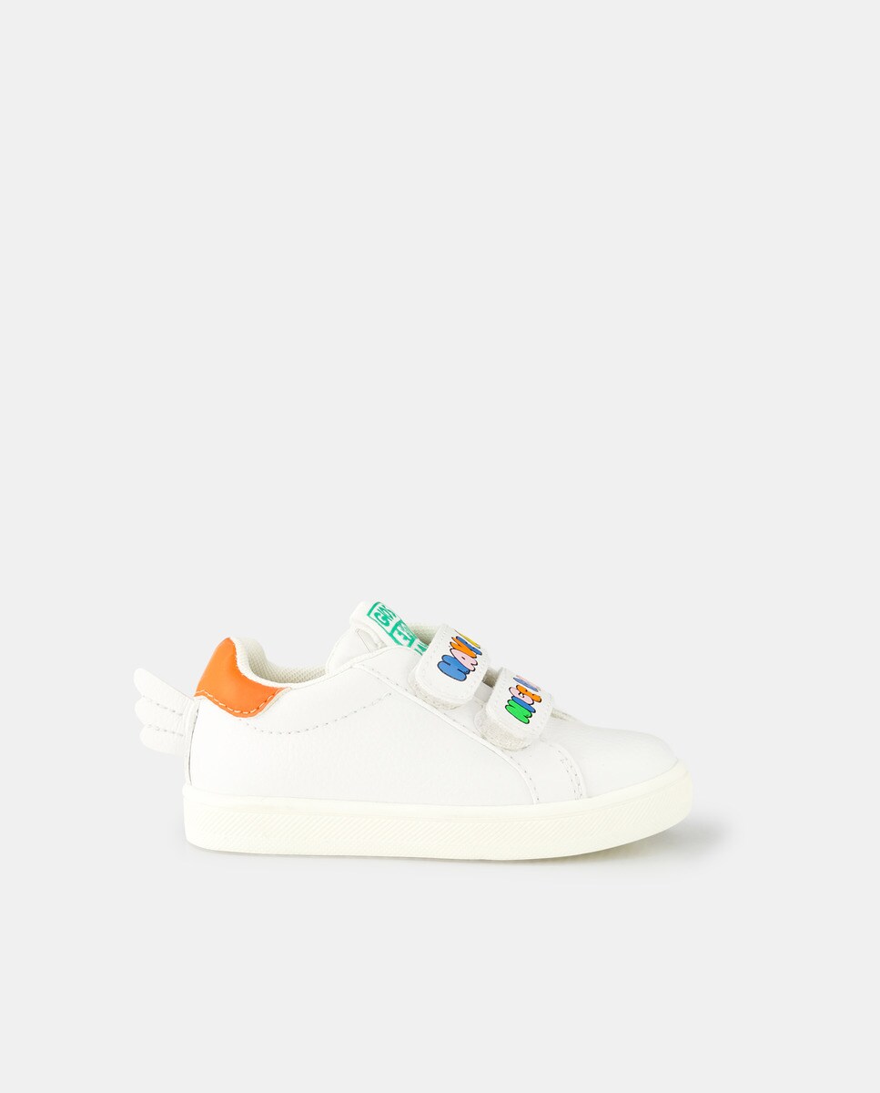 Chaussures basses à semelle cuvette avec petites ailes et double bride autoagrippante