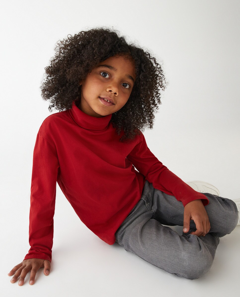 Tshirt à manches longues et col montant