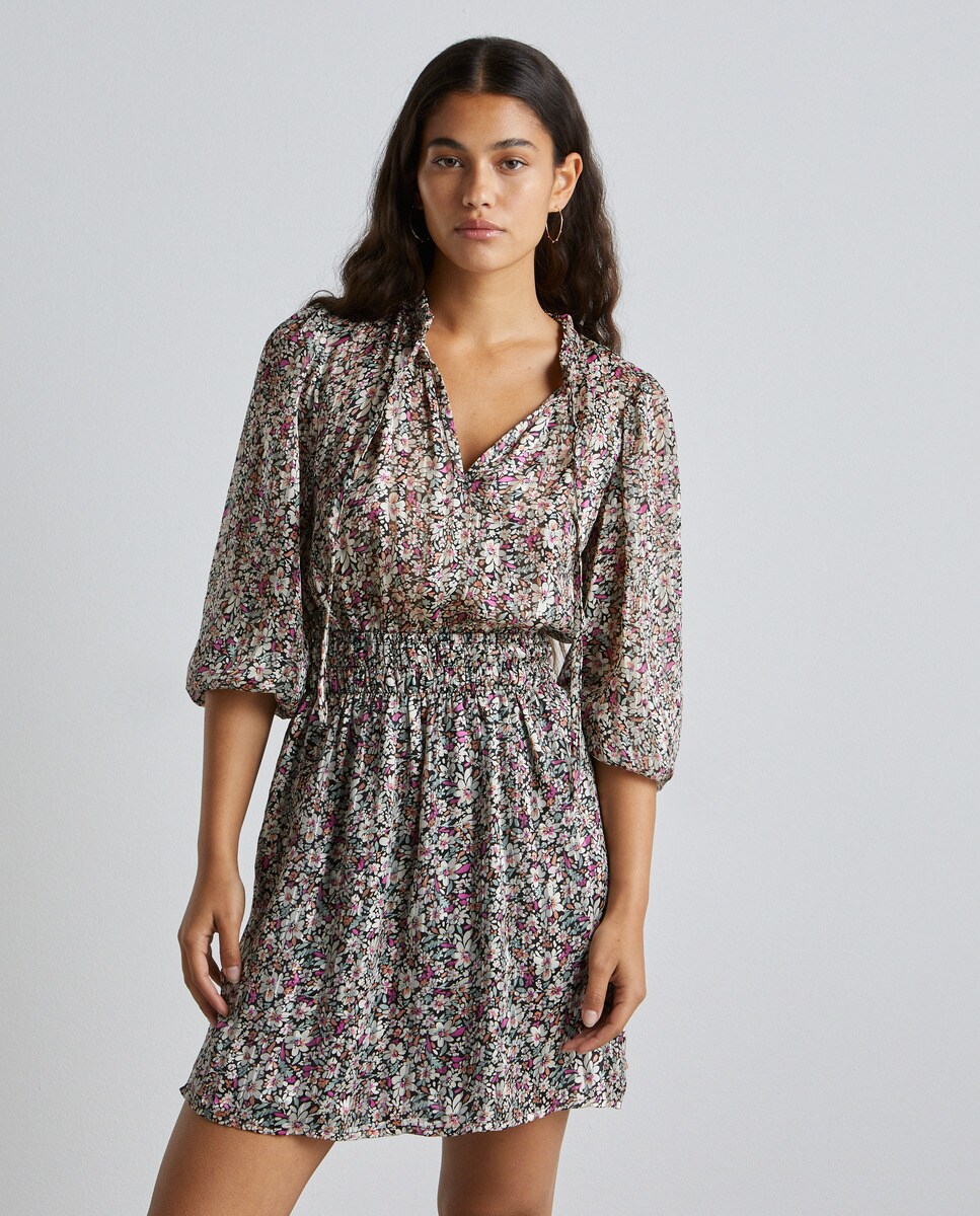 Robe courte manches longues