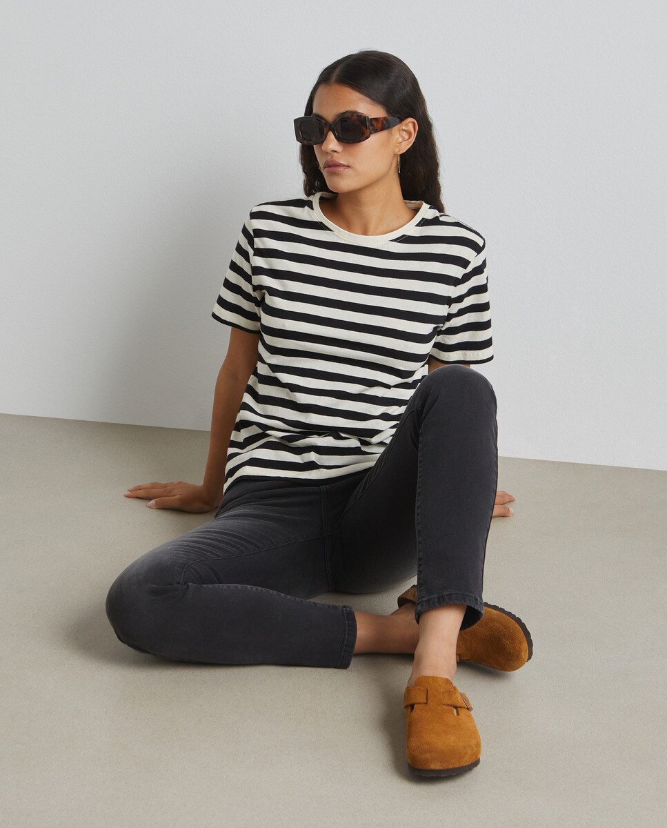 Tshirt basic à manches courtes