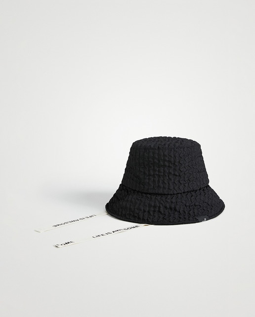 Imagen 0 de Gorro texturizado