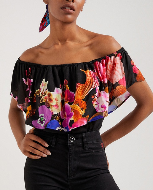 Imagen 0 de Blusa off shoulders