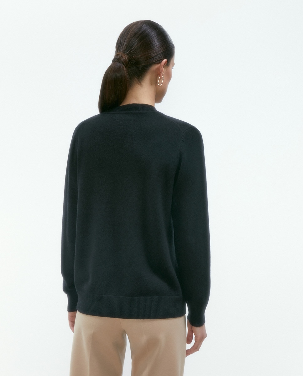 Camisola de Malha com Decote em Bico e em Caxemira Preto-3