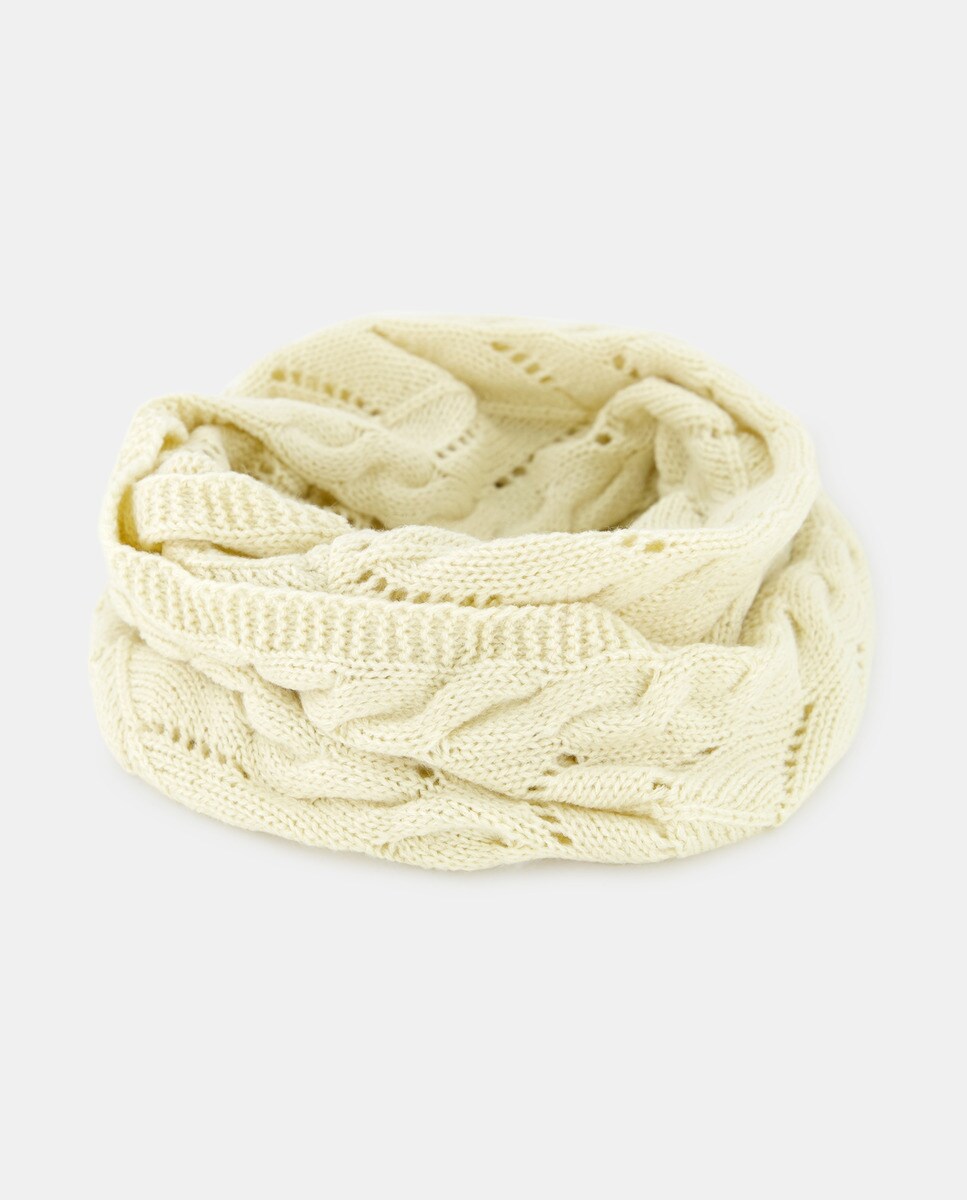 Snood en maille ajourée