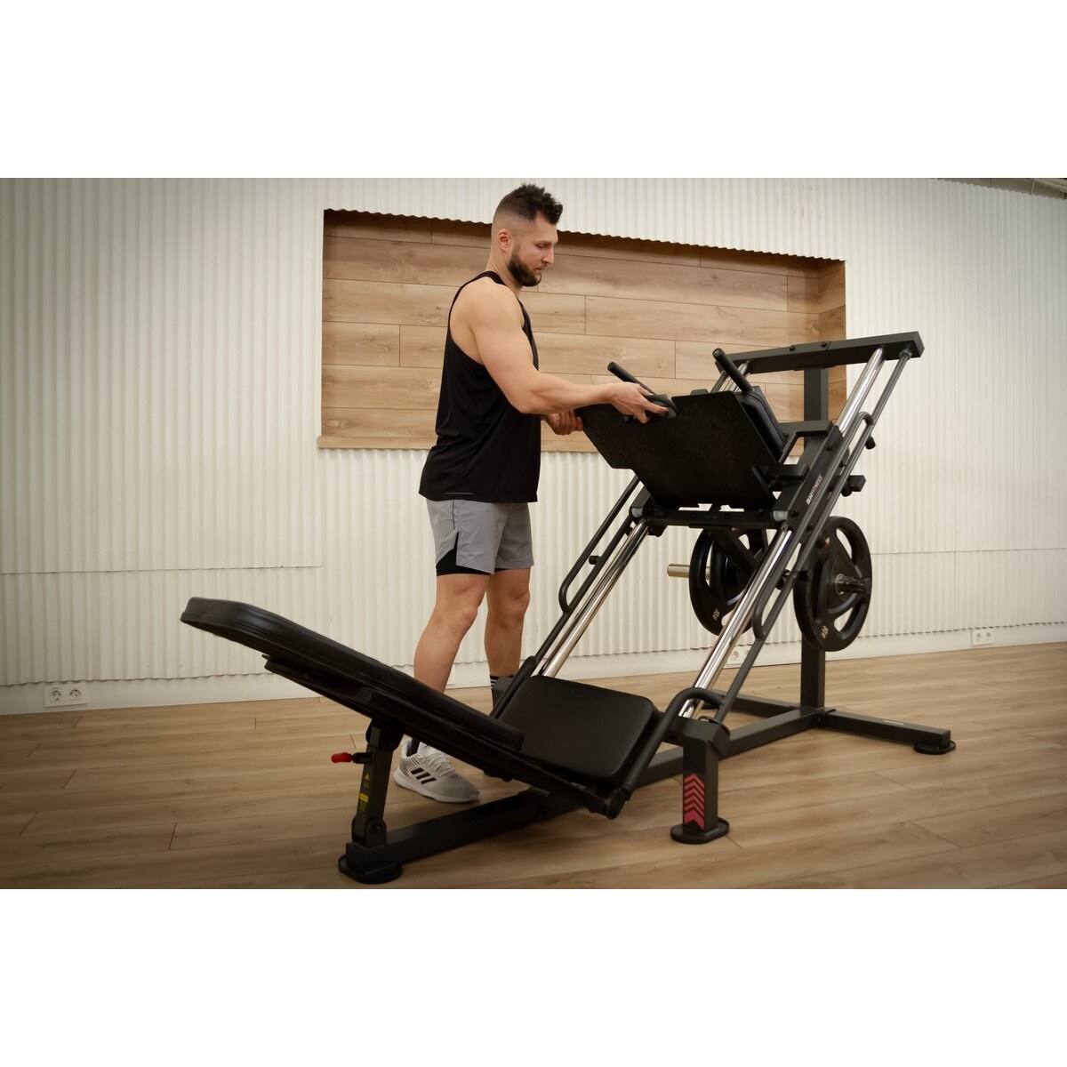 Multi Estação HACK SQUAT/LEG PRES 45º 5