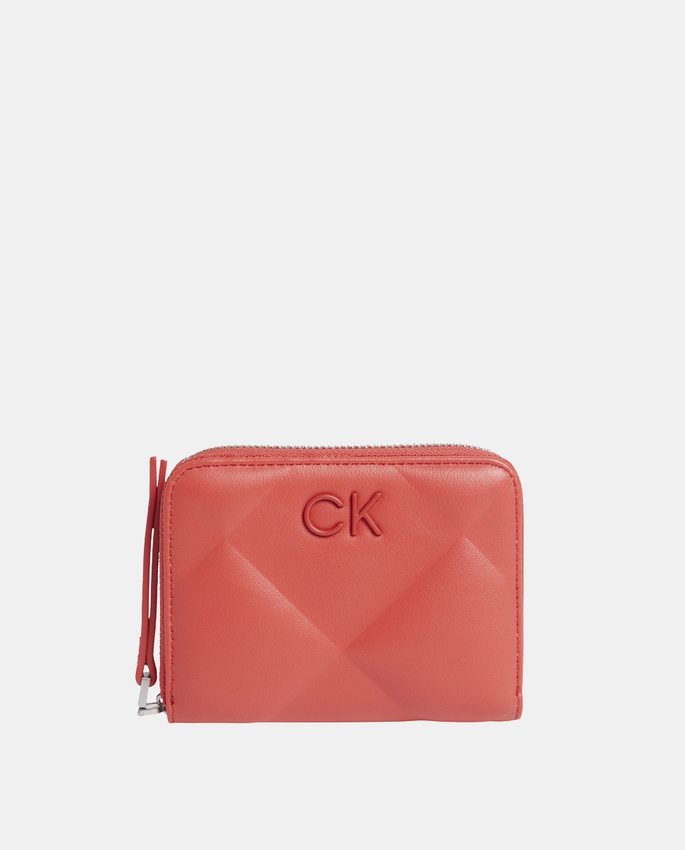 Petite pochette matelassée zippée