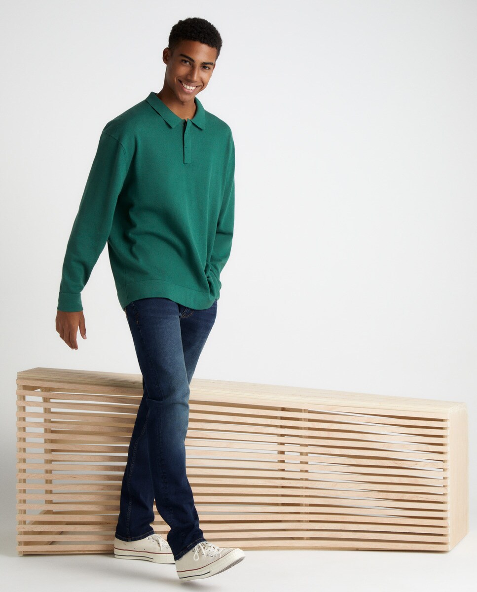 Jean slim tissu recyclé et délavage durable