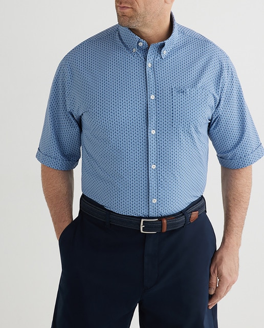 Imagen 0 de Camisa de hombre regular estampada con tiburones tallas grandes