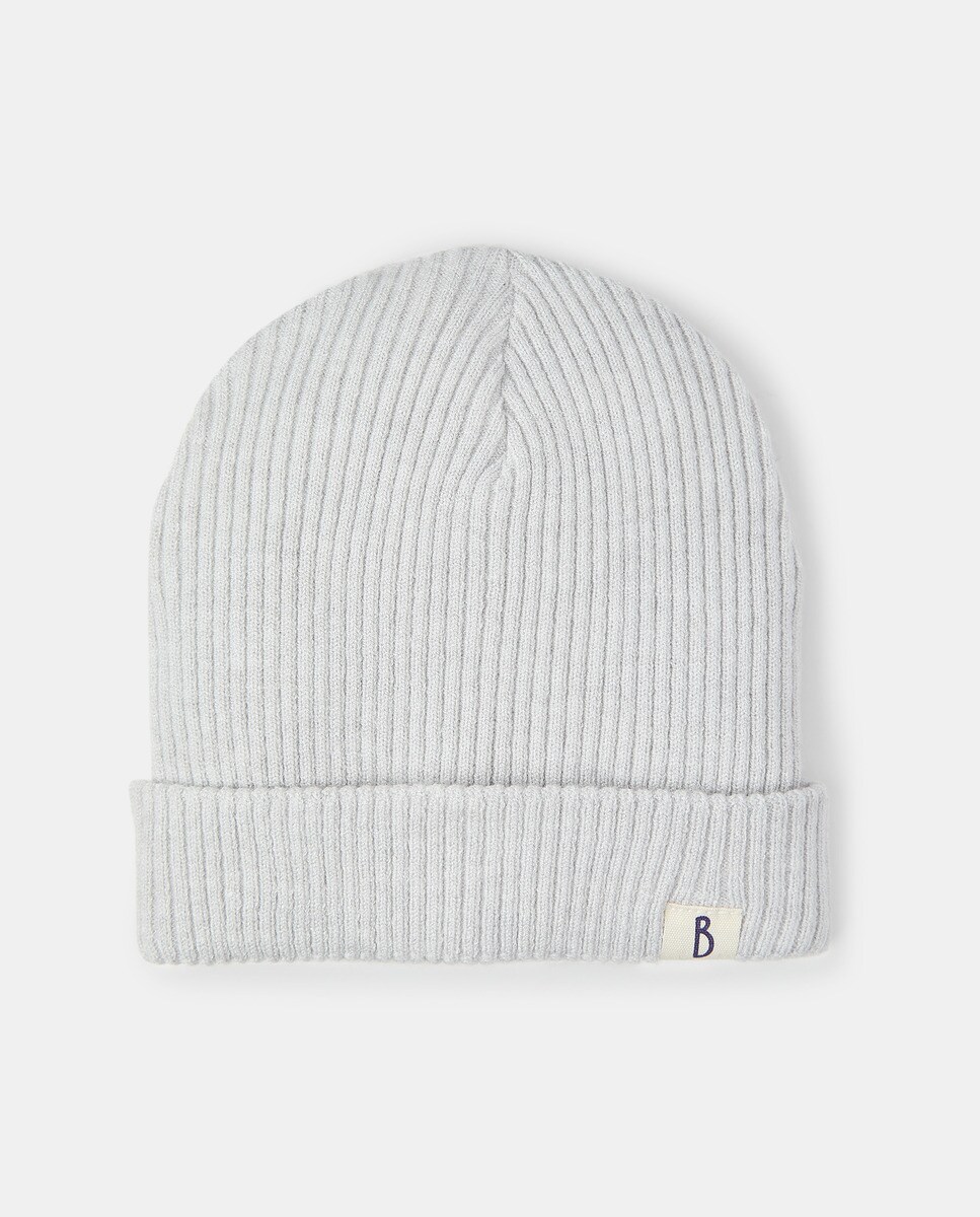 Bonnet côtelé avec étiquette