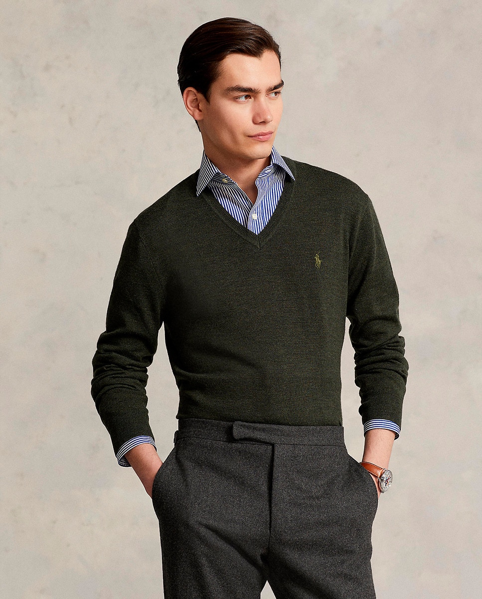 Pull en laine à col en V