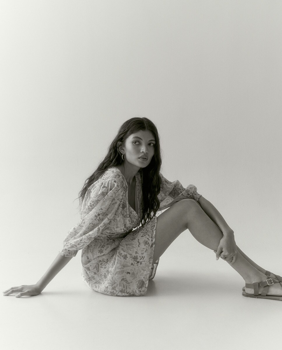 Robe courte manches longues