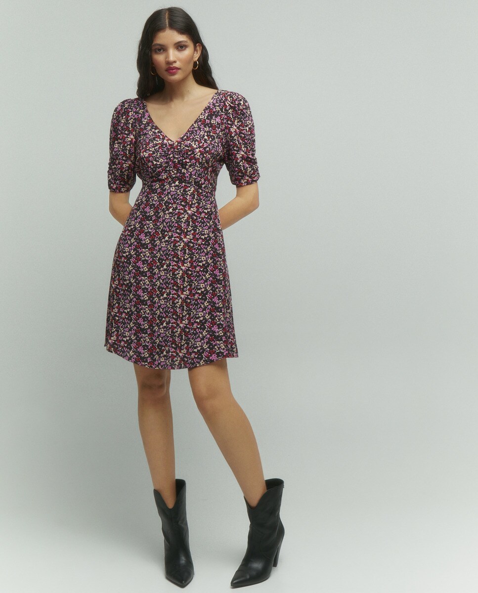 Robe courte à manches troisquarts