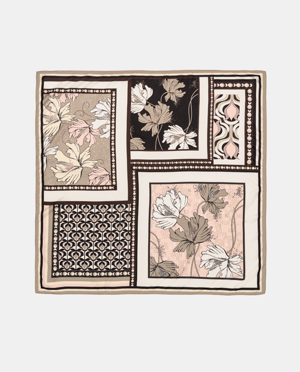 Foulard à motif en patchwork multicolore