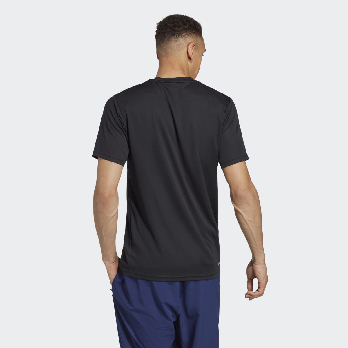 T-shirt de Homem Train Essentials Comfort Preto-2