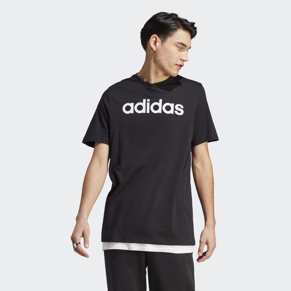 Tshirt Essentials Single Jersey Linear Embroidered Logo adidas