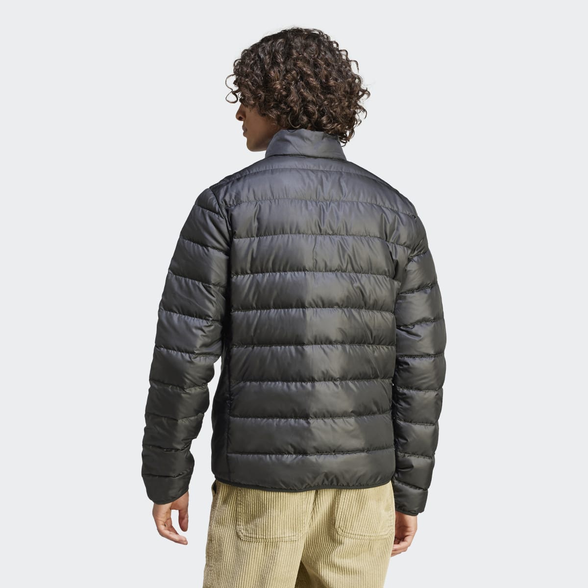 Casaco de Homem Essentials Light Down Preto-2