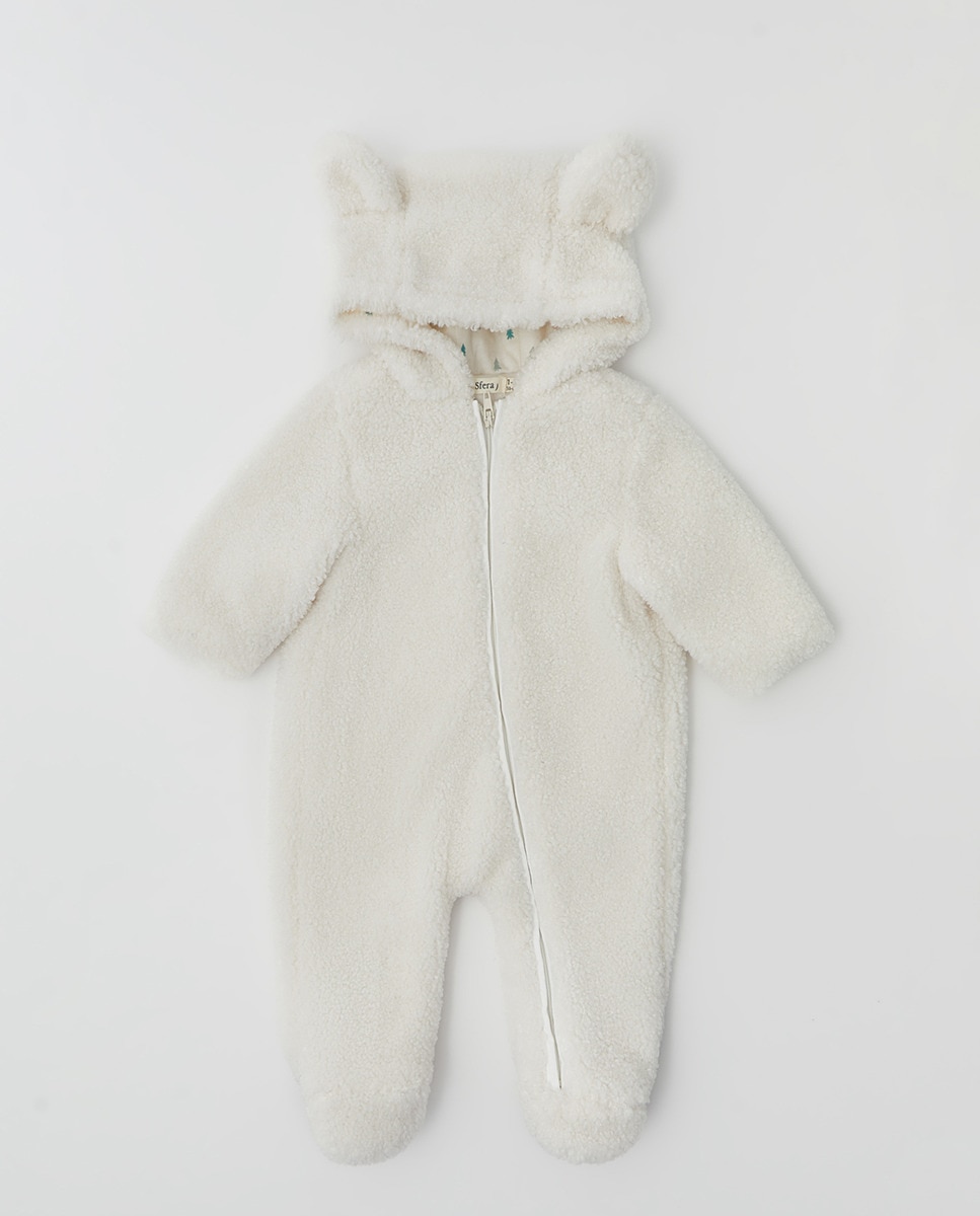Combinaison peluche