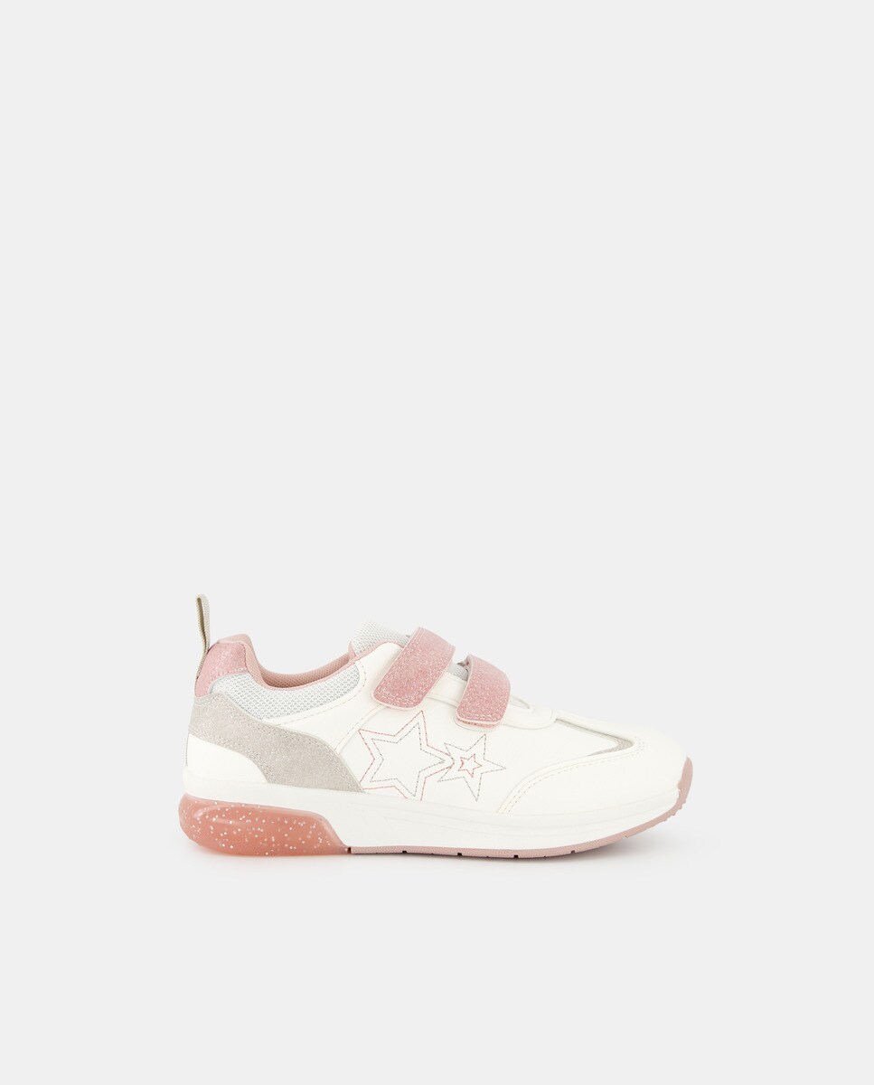 Baskets lumineuse étoiles.