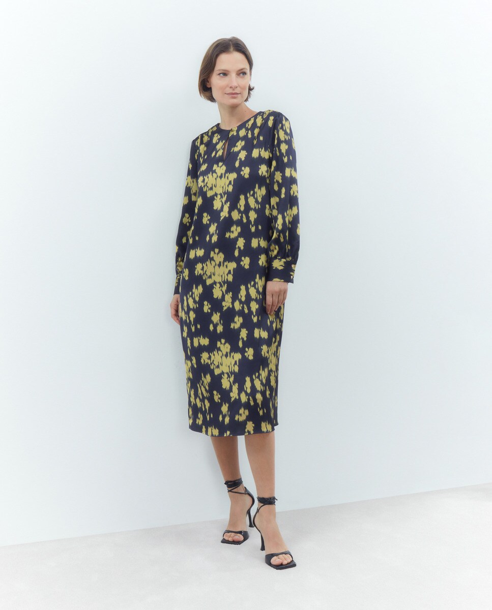 Robe longue à encolure ronde