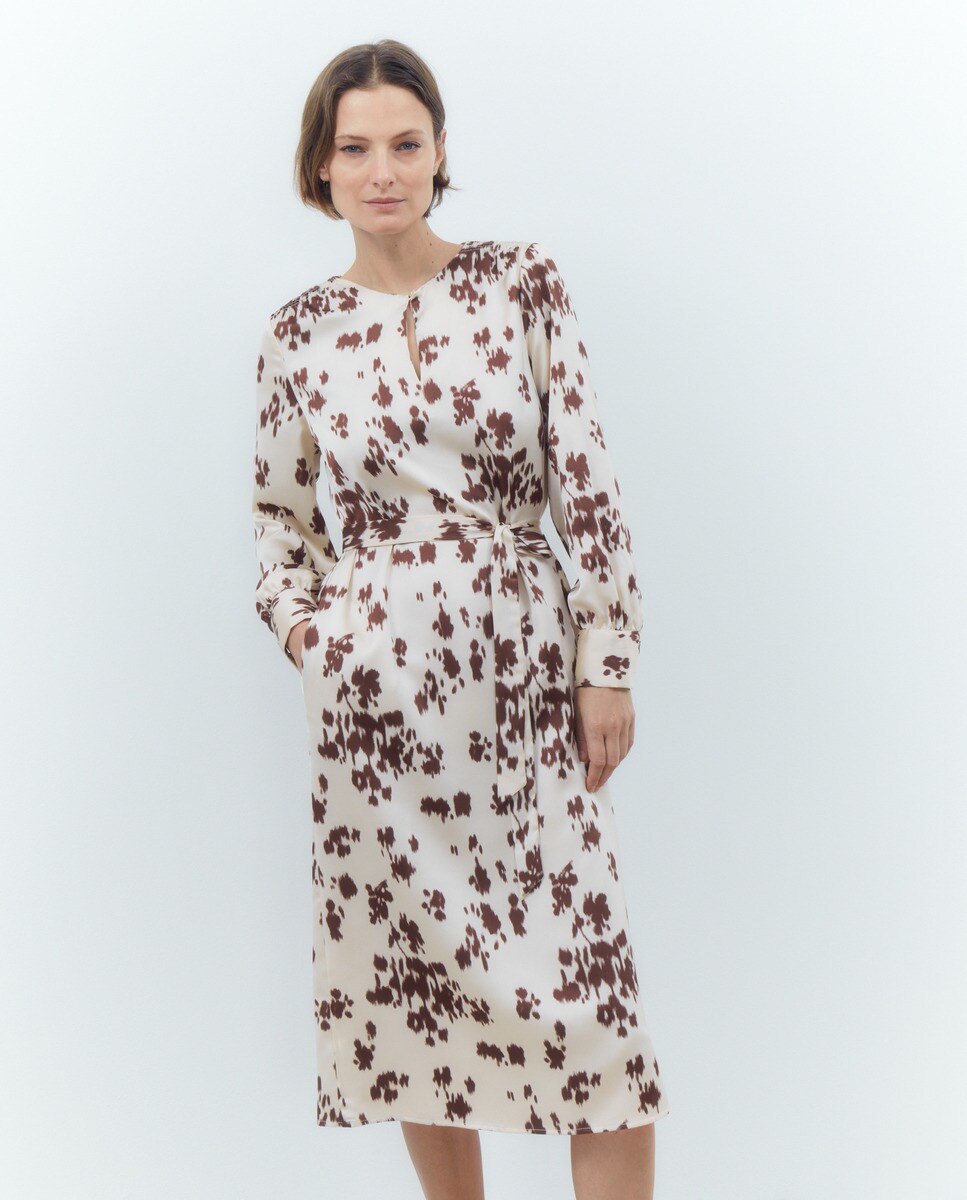 Robe longue à encolure ronde