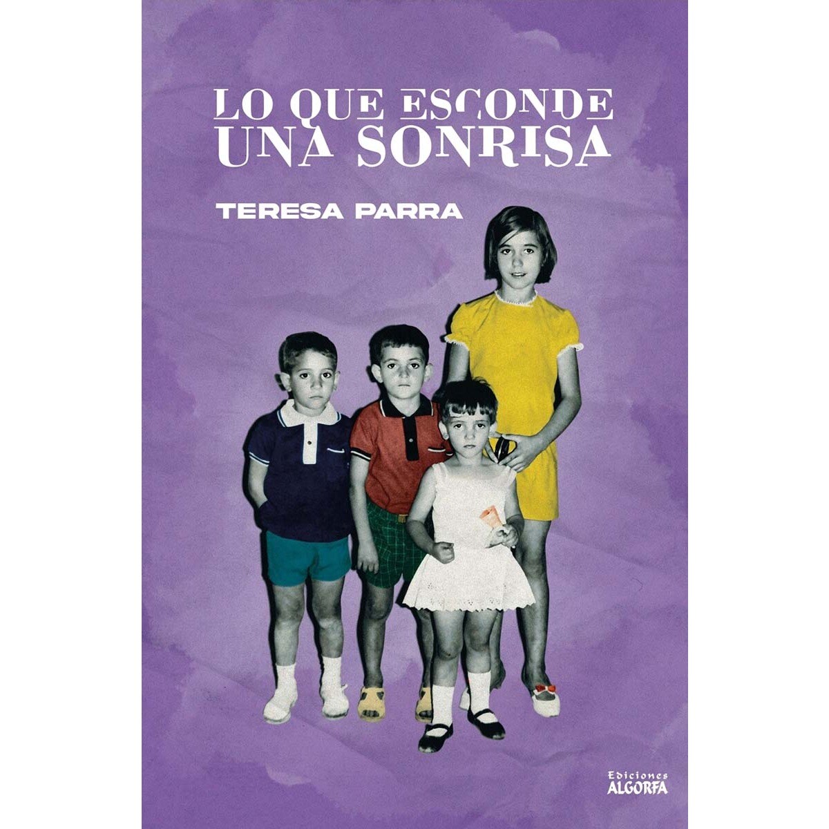 Lo que esconde una sonrisa (Capa mole com abas) 1