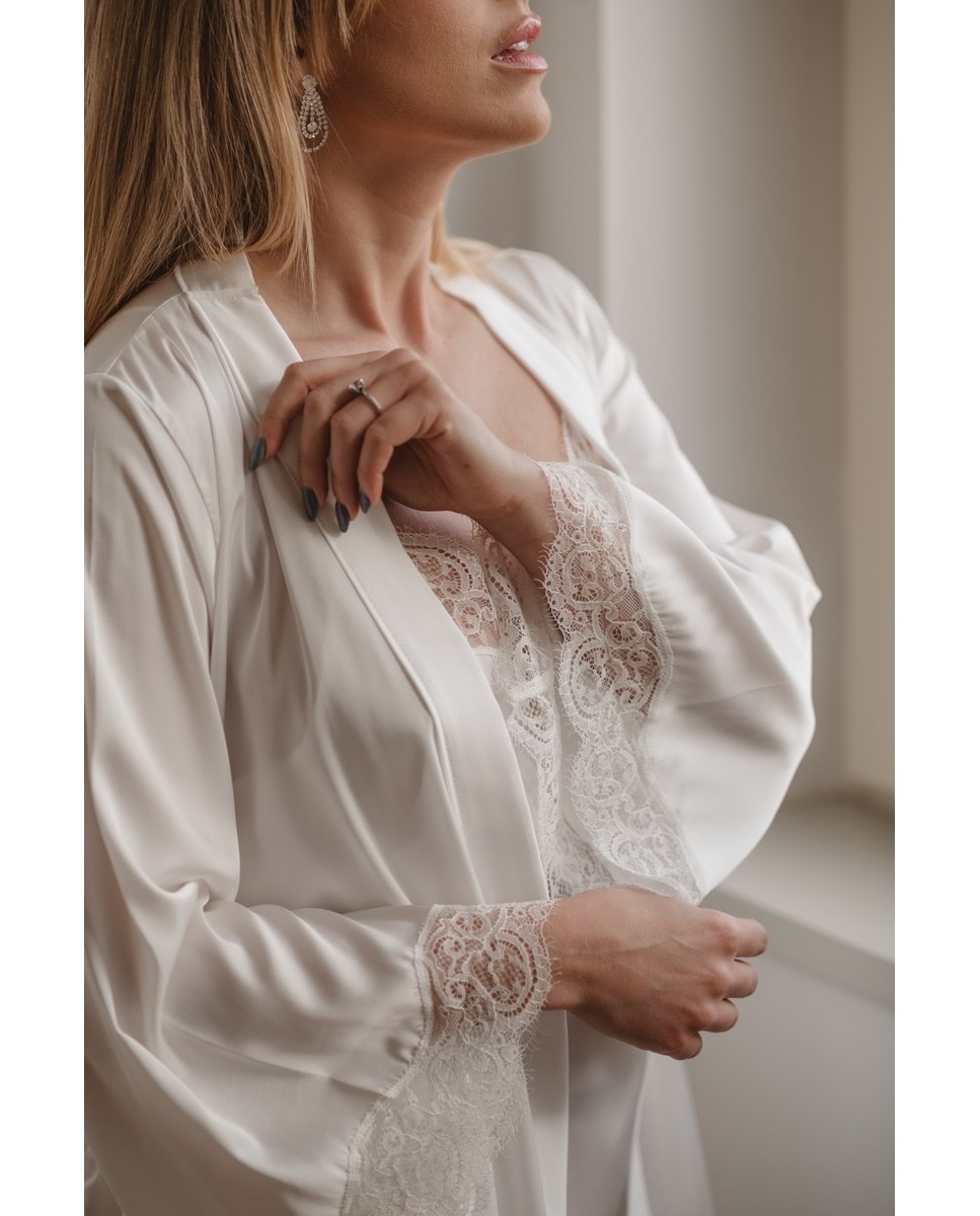 Robe Pearl Glam 2