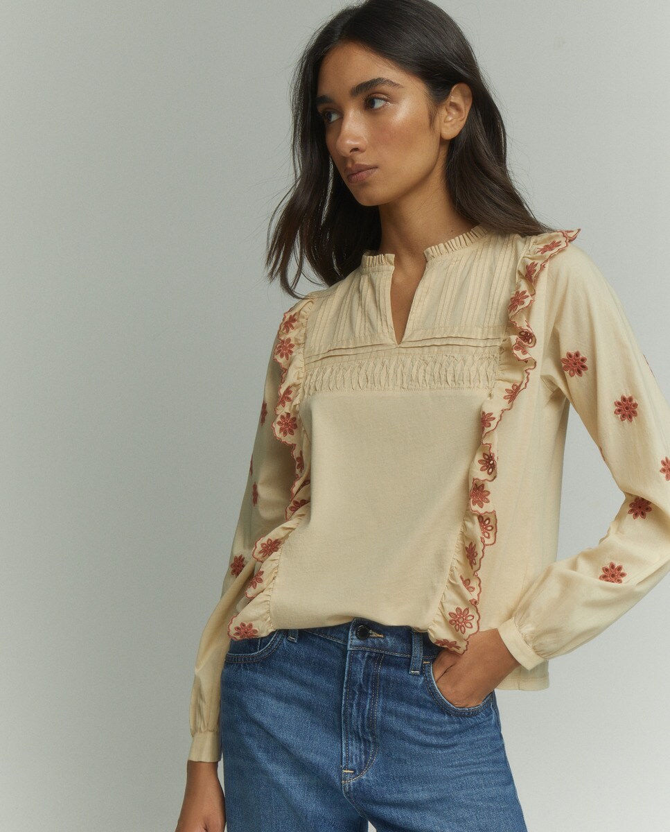 Tshirt à manches longues avec broderies