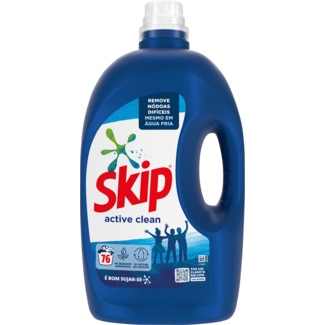 Detergente Líquido para Máquina de Roupa Active Clean embalagem 76 doses - Skip