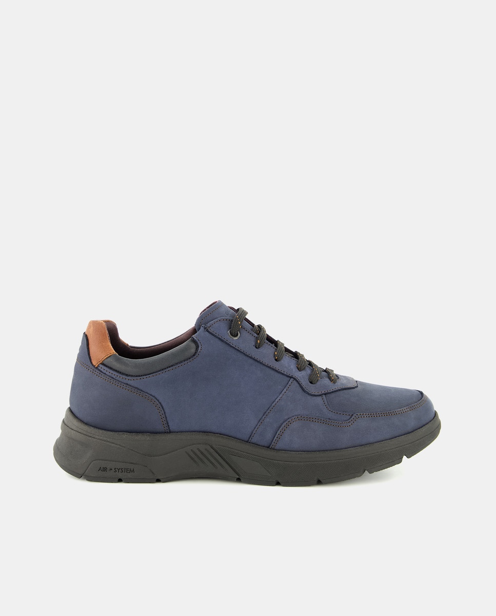 Chaussures style running basses en nubuck à lacets
