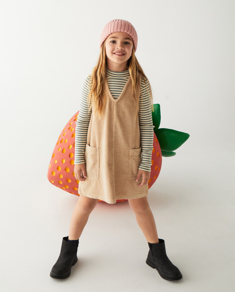 Robe salopette côtelé et tissu seersucker