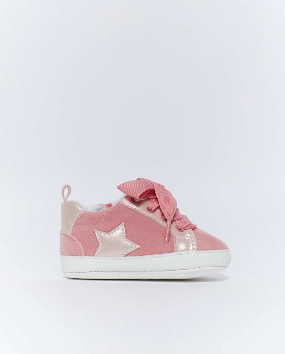 Chaussons style tennis étoile