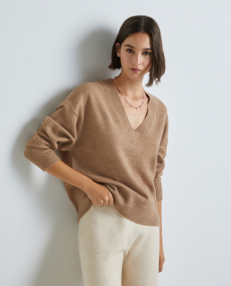 Pull en maille à col en V