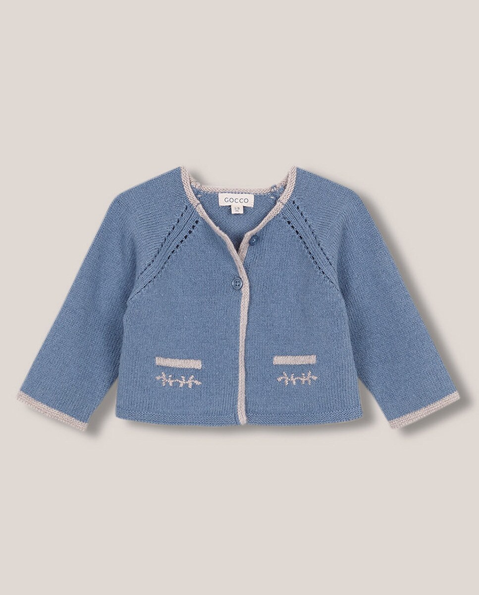 Veste en maille brodée