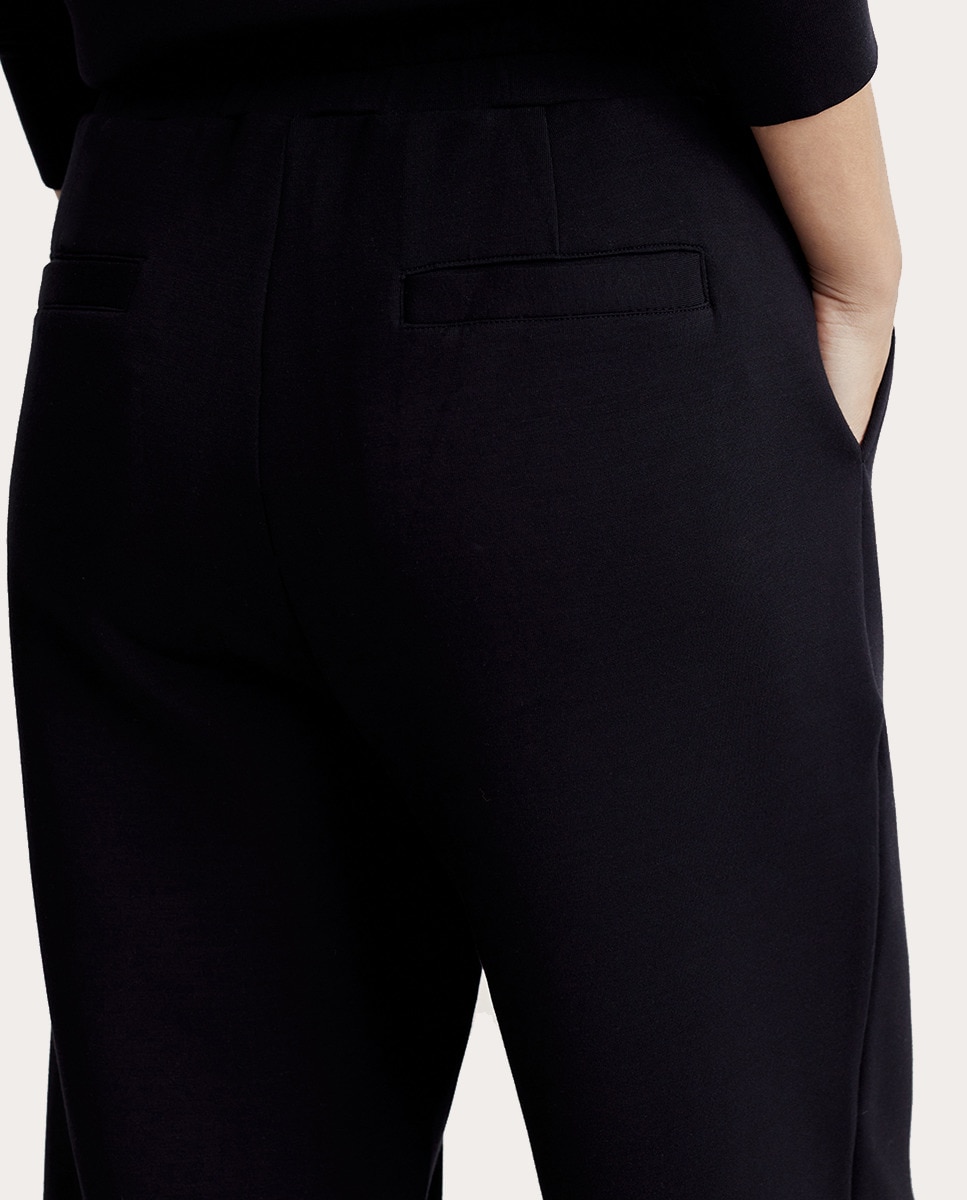 Pantalón jogger Negro-4