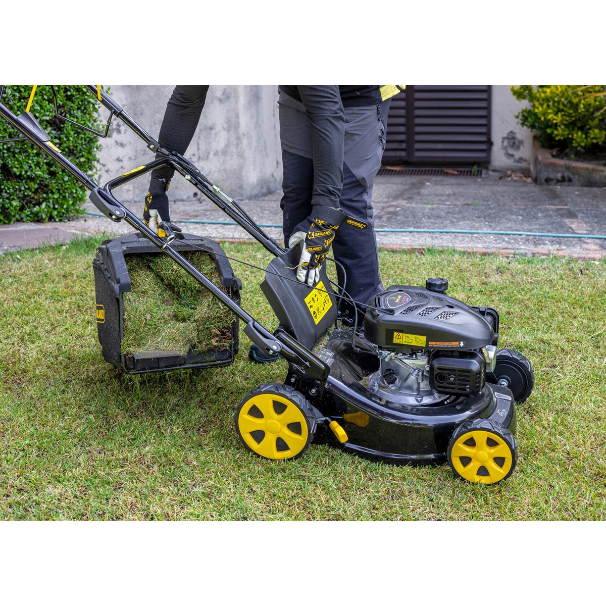 Cortacésped Gasolina APACHE 675SL-V21 Negro / Amarillo-2