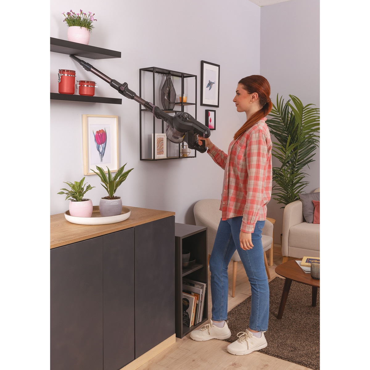 Aspirador de escoba recargable Hoover HF1 tubo flexible, batería extraíble 16