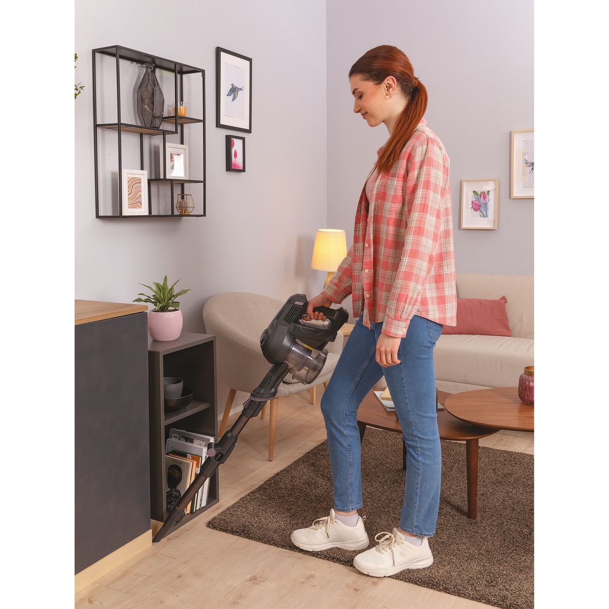 Aspirador de escoba recargable Hoover HF1 tubo flexible, batería extraíble 15