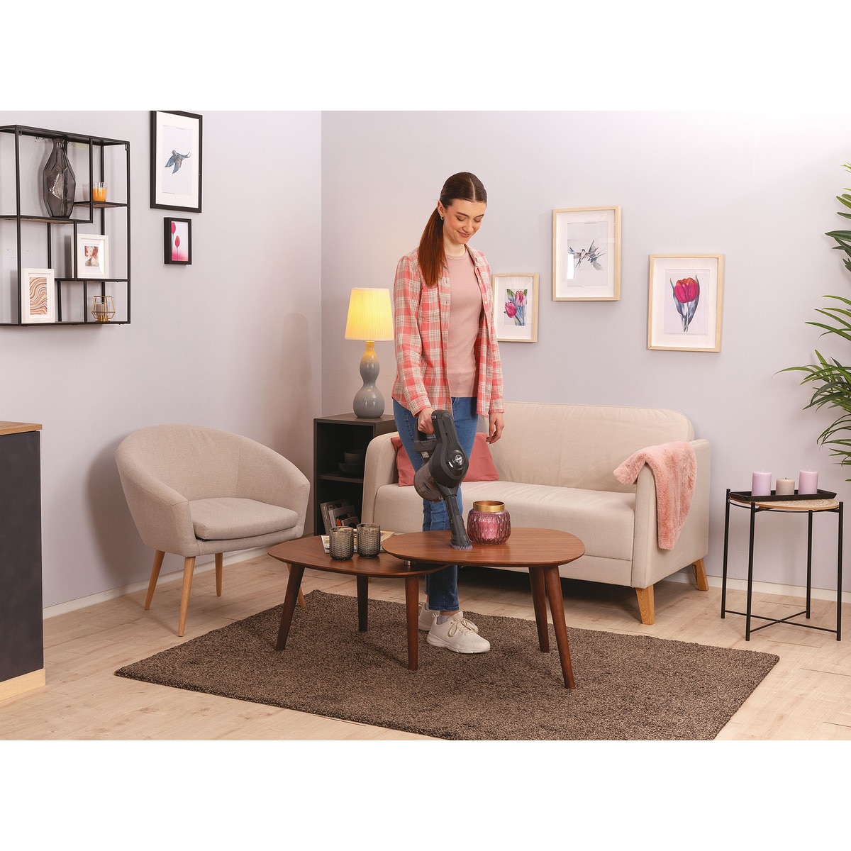 Aspirador de escoba recargable Hoover HF1 tubo flexible, batería extraíble 10