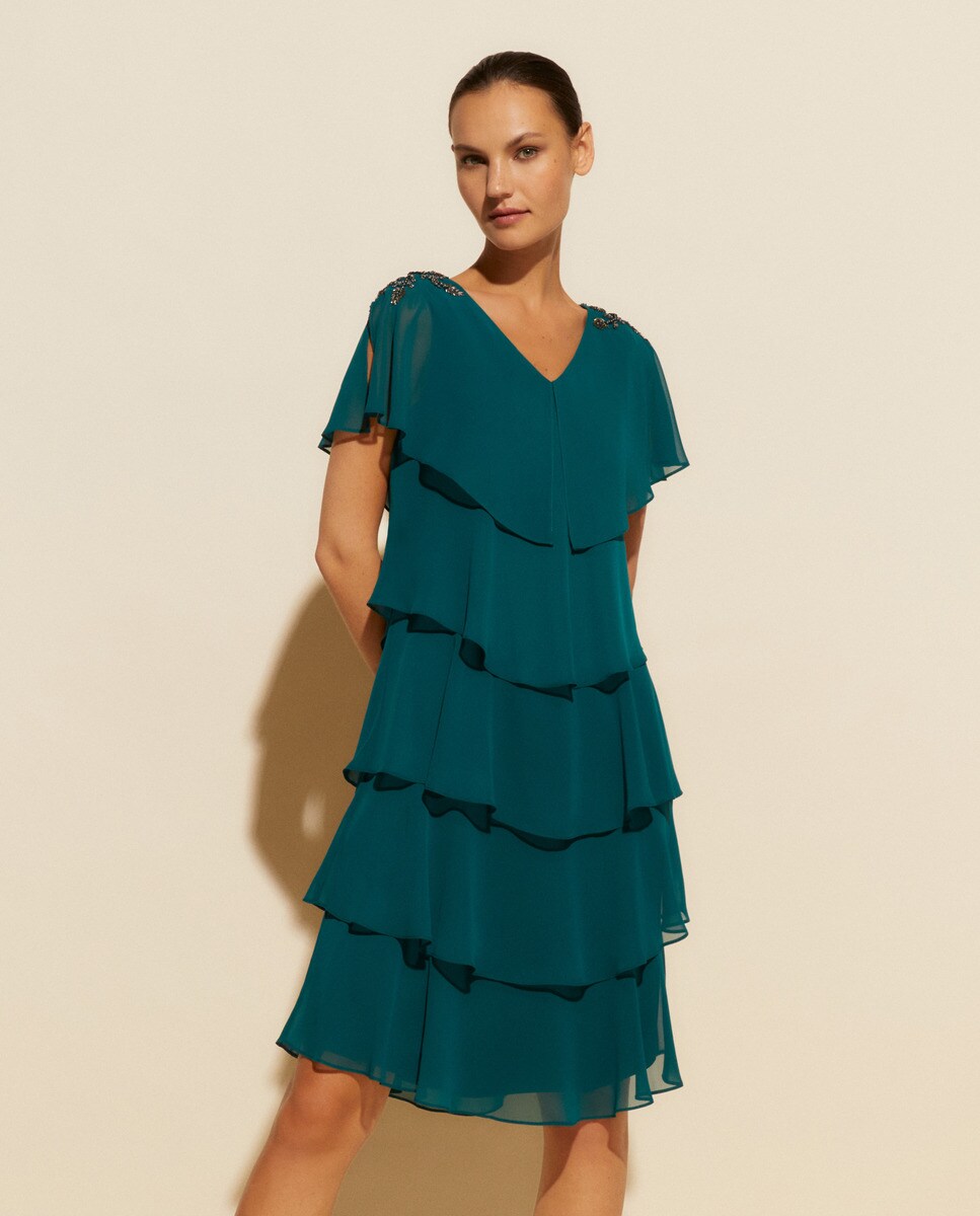 Robe courte multiépaisseurs brodée