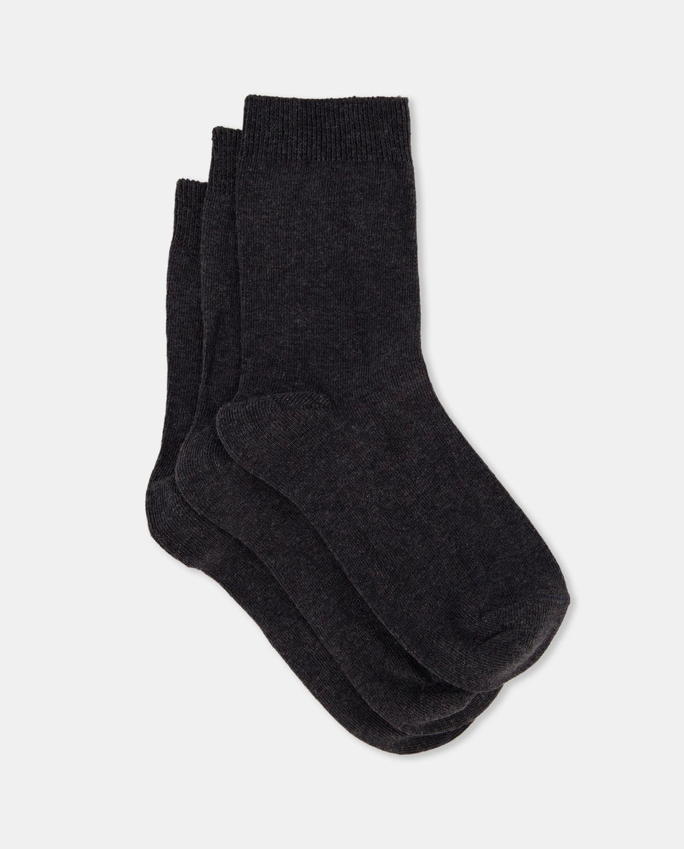 Lot de trois paires de chaussettes unies