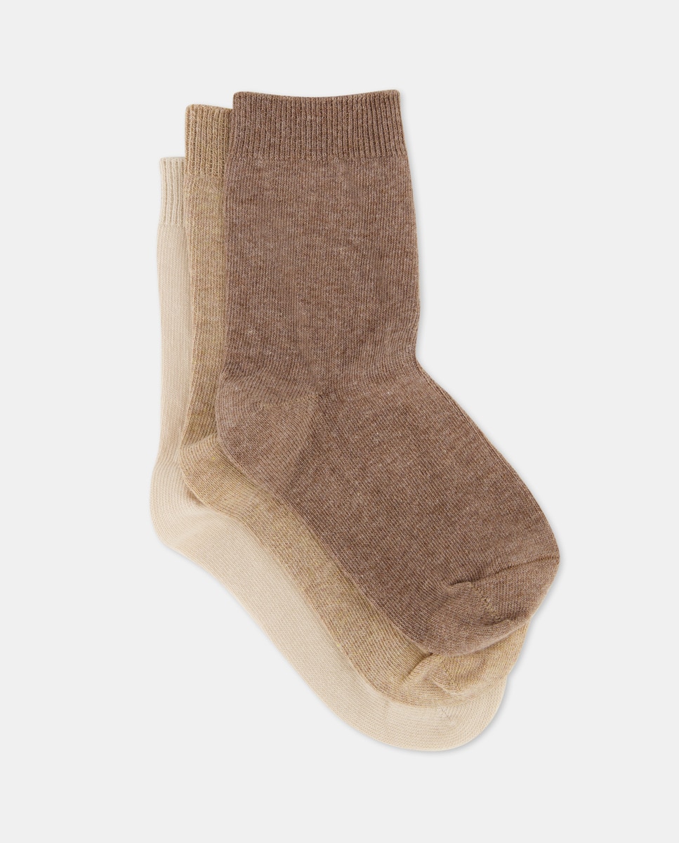Lot de trois paires de chaussettes unies