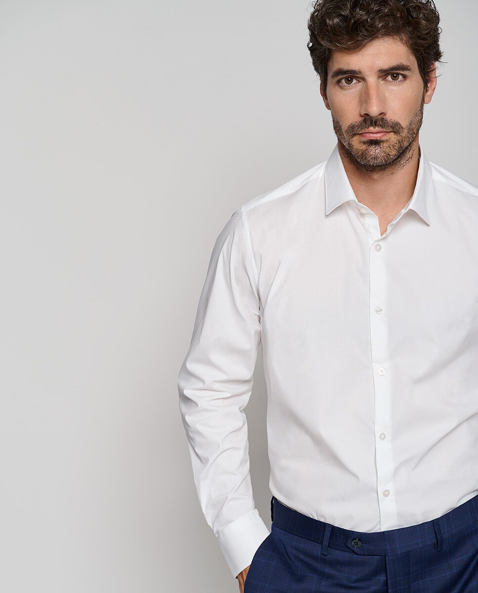 Chemise habillée slim fit unie