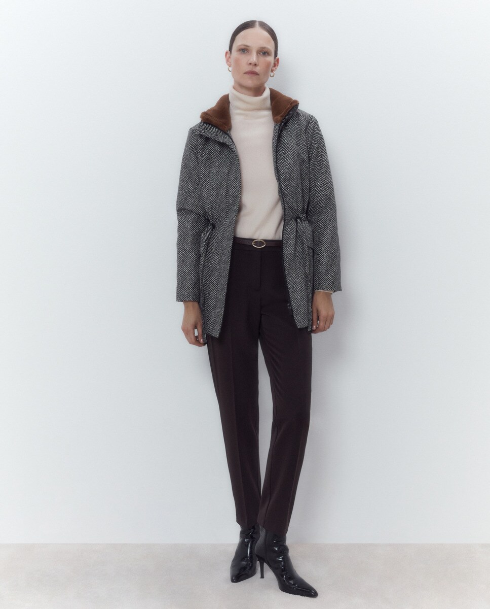 Pantalon uni avec ceinture