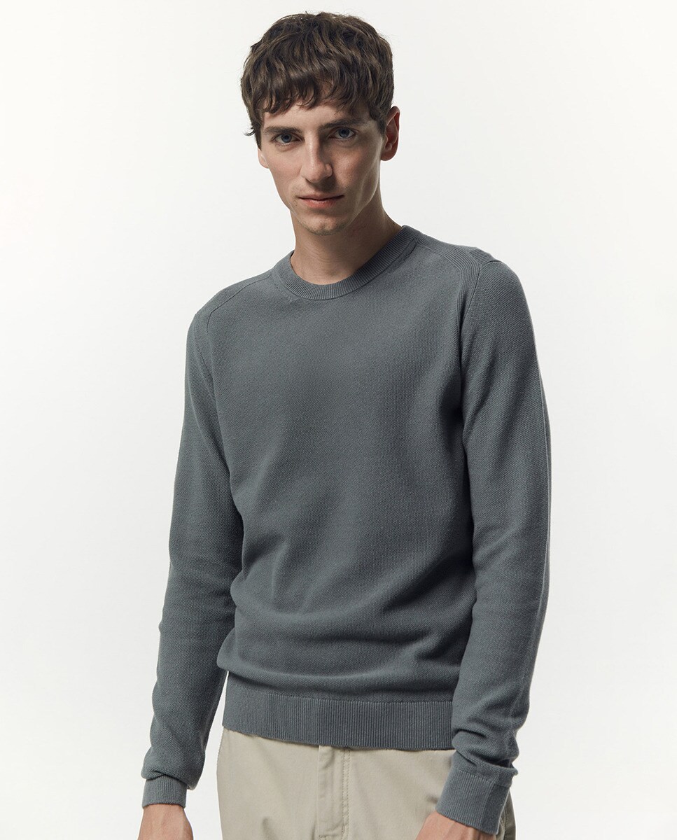 Pull rond texturé