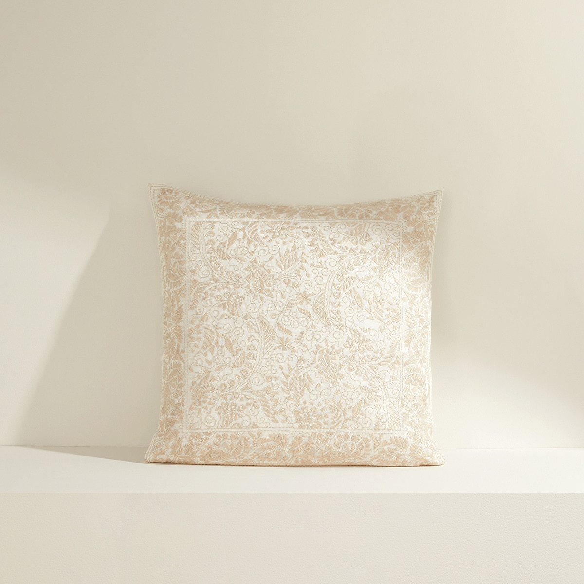 Coussin décoratif Dombe