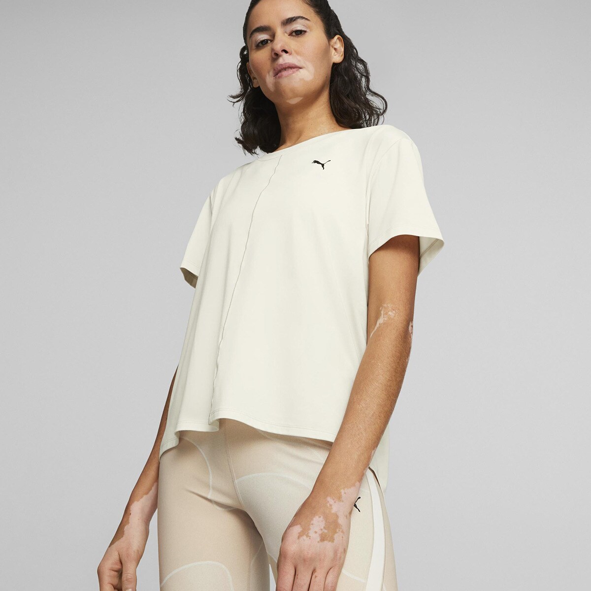 Tshirt Studio Yogini Puma