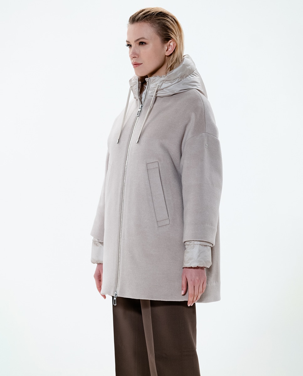 Sobretudo com Interior Acolchoado Bege-4