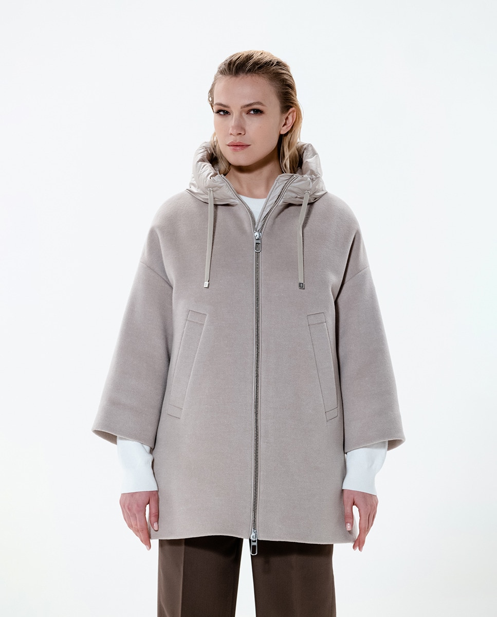 Sobretudo com Interior Acolchoado Bege-2